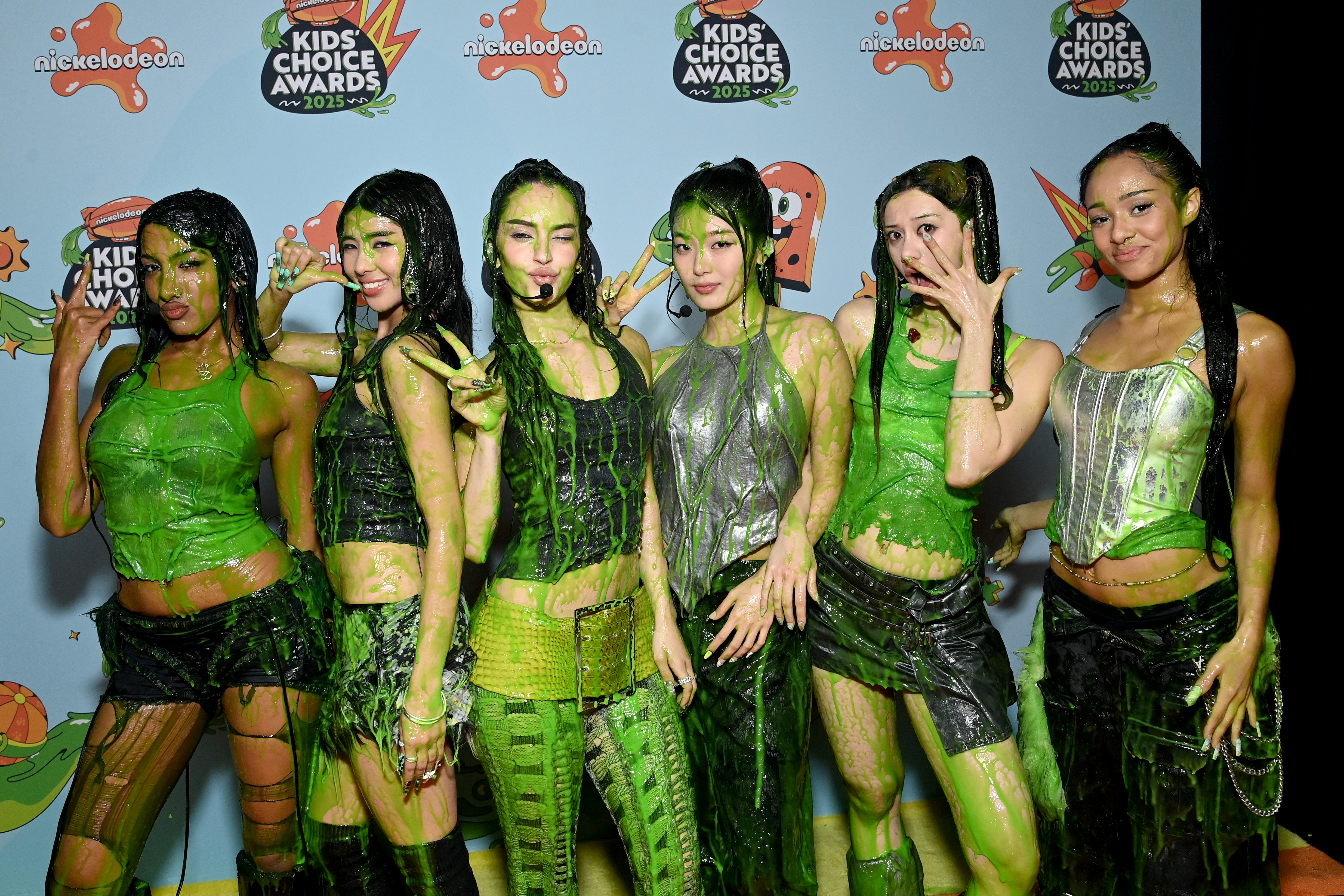  (L-R) Lara Raj, Sophia, Daniela, Yoonchae, Megan, and Manon of KATSEYE  - on Kopaloff/Getty Images for Nickelodeon